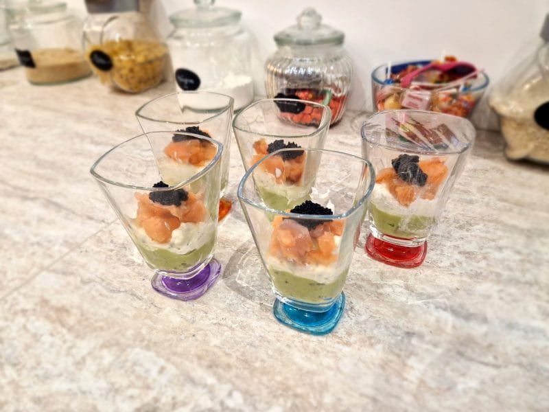 Cliquez pour zoomer ! Verrines saumon avocat Thermomix par olympe42