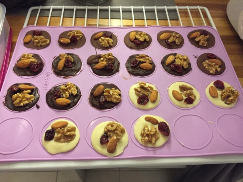 Cliquez pour zoomer ! Mendiants au chocolat Thermomix par Anne-Gaelle