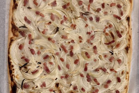 Cliquez pour zoomer ! Tarte flambée rapide au saumon fumé Thermomix par louska