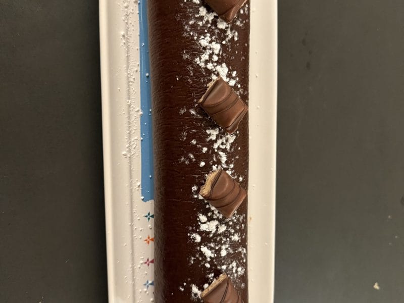 Cliquez pour zoomer ! Roulé au Kinder Bueno Thermomix par louska