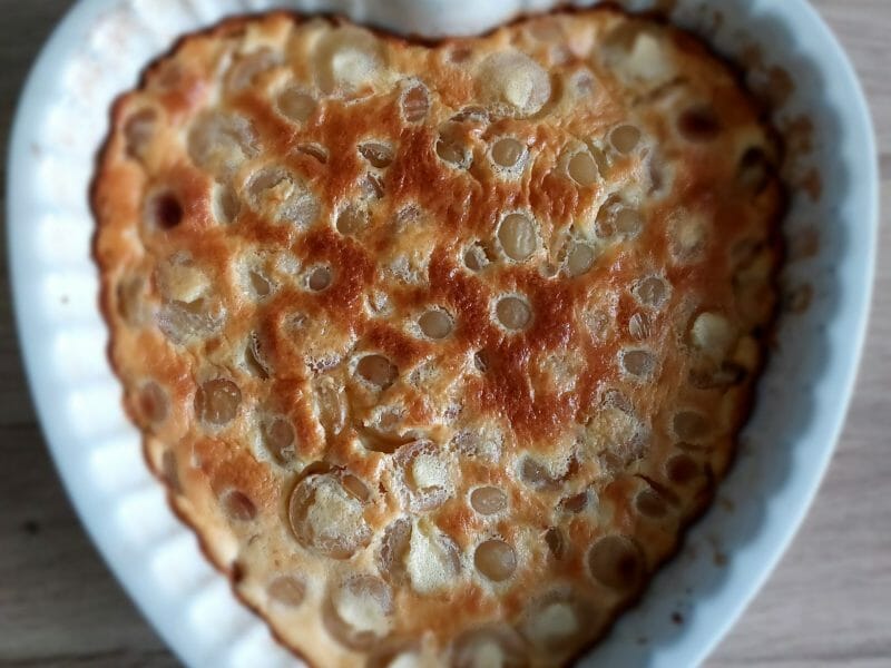 Cliquez pour zoomer ! Clafoutis aux raisins frais Thermomix par julie-dung