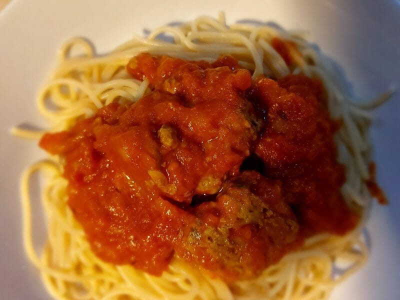 Cliquez pour zoomer ! Boulettes de viande à la sauce tomate Thermomix par julie-dung