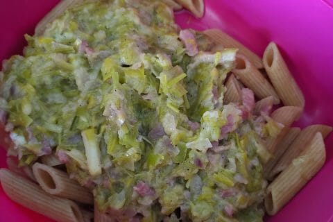 Cliquez pour zoomer ! Tagliatelles à la crème de poireaux Thermomix par misslapi