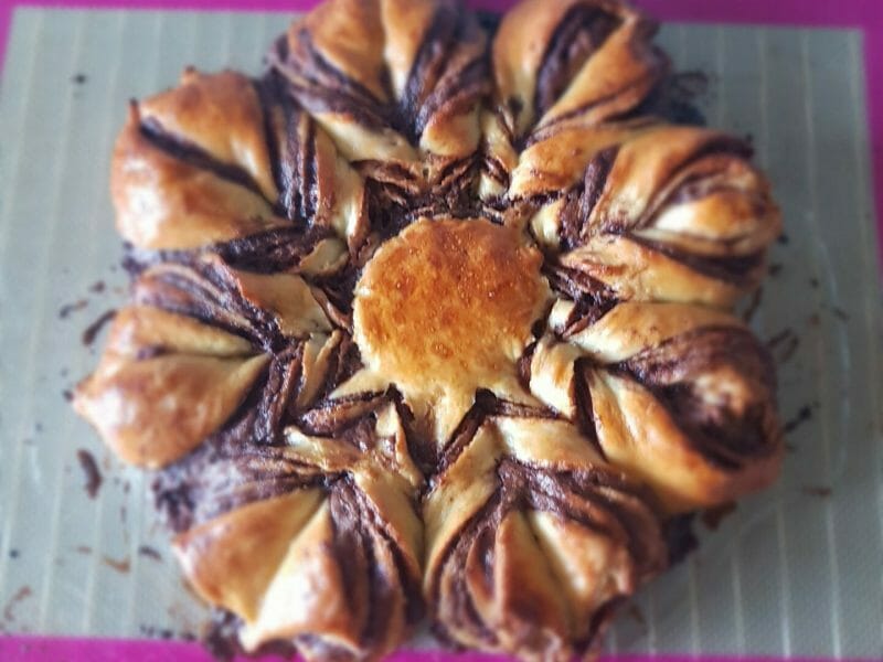 Cliquez pour zoomer ! Brioche étoilée au Nutella Thermomix par mayon_1