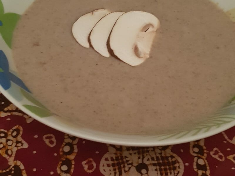 Cliquez pour zoomer ! Velouté de champignons Thermomix par stephanie87