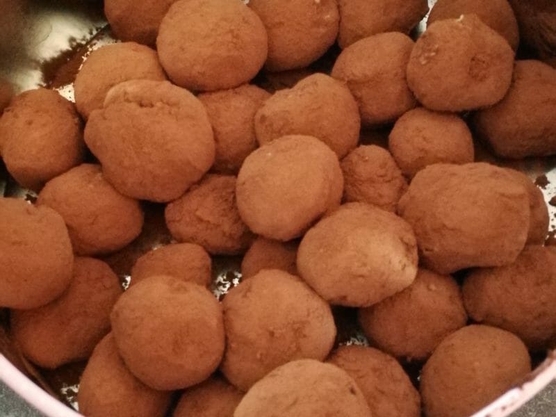 Cliquez pour zoomer ! Truffes au tiramisu Thermomix par beab9