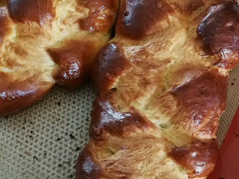 Cliquez pour zoomer ! Brioche tressée à la mie filante Thermomix par beab9
