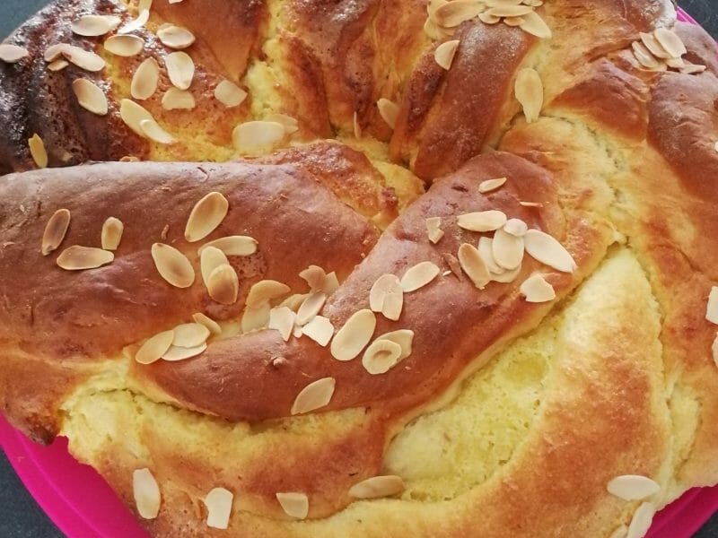 Cliquez pour zoomer ! Brioche à la crème d’amande Thermomix par beab9