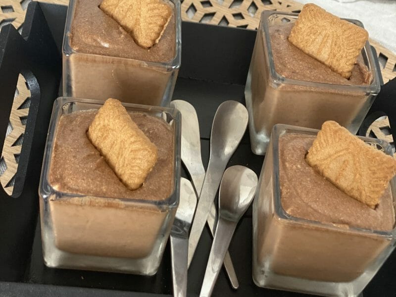 Cliquez pour zoomer ! Mousse chocolat et spéculoos Thermomix par Meriem