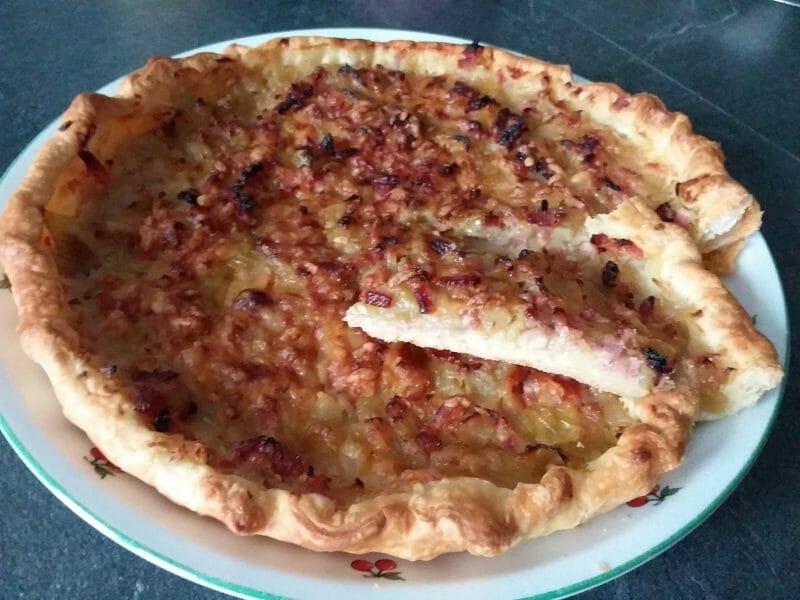 Cliquez pour zoomer ! Tarte aux oignons, lardons et moutarde douce Thermomix par cathou56