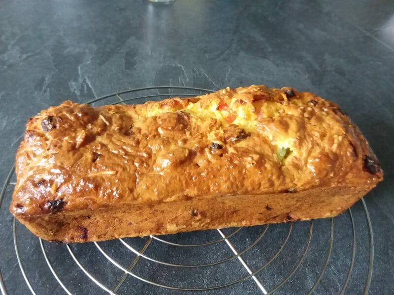 Cliquez pour zoomer ! Cake salé jambon fromage et olives Thermomix par cathou56