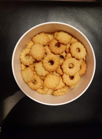 Cliquez pour zoomer ! Sablés à la presse à biscuits Thermomix par gwendoline_81