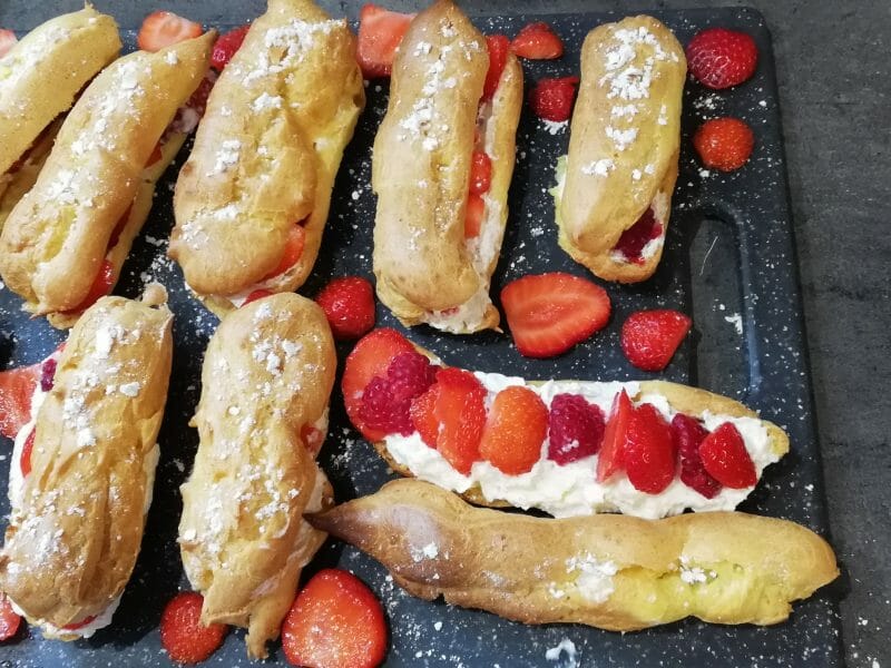 Cliquez pour zoomer ! Éclairs fraises chantilly Thermomix par adrien_13