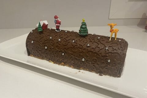 Cliquez pour zoomer ! Bûche Ferrero Rocher Thermomix par lilicook31