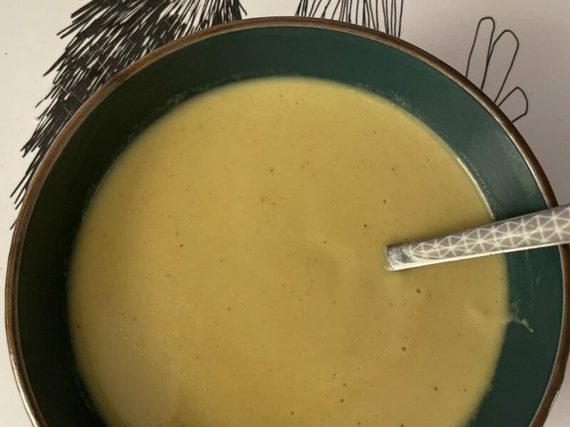 Cliquez pour zoomer ! Soupe de panais au curry Thermomix par lyly_11