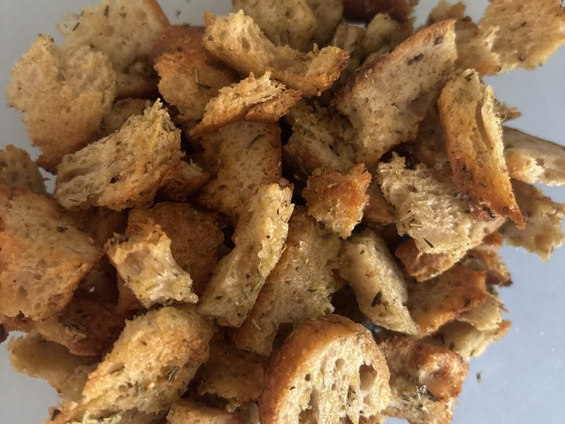 Cliquez pour zoomer ! Croutons à l’ail Thermomix par cestun