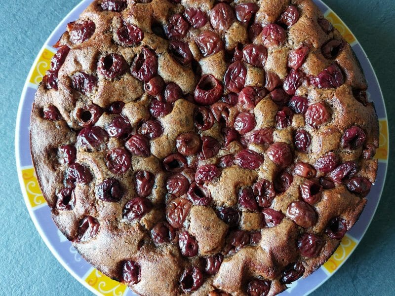Cliquez pour zoomer ! Gâteau au chocolat et aux cerises Thermomix par steph25250