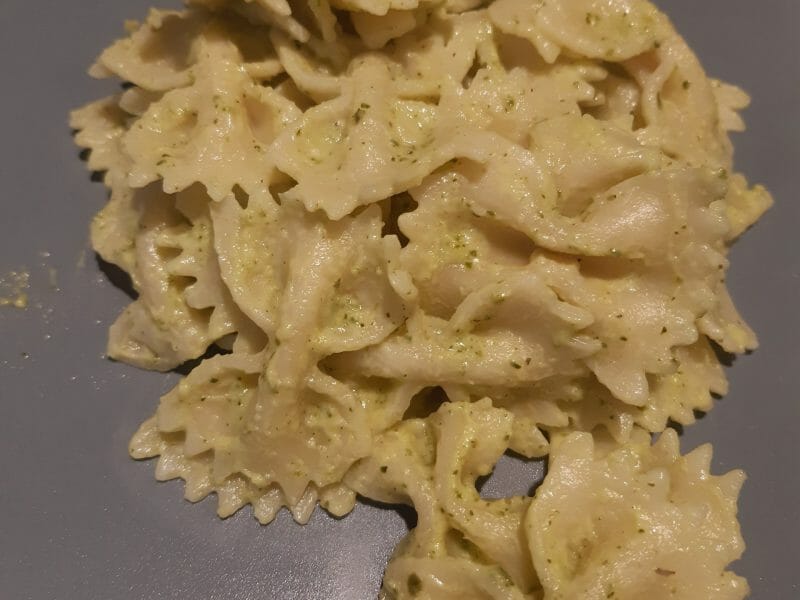 Cliquez pour zoomer ! Farfalle à la crème de courgettes Thermomix par vanessa_77