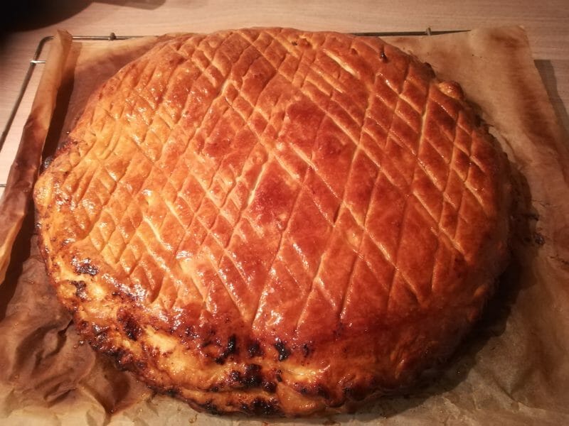 Cliquez pour zoomer ! Galette des rois à la frangipane Thermomix par kelie
