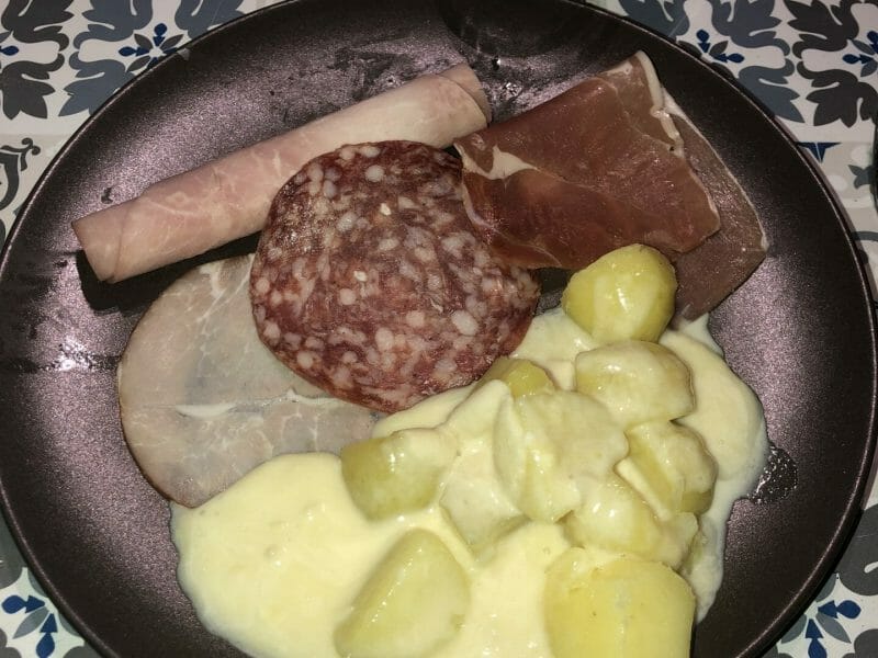 Cliquez pour zoomer ! Boite chaude de Mont d’Or Thermomix par frederique41