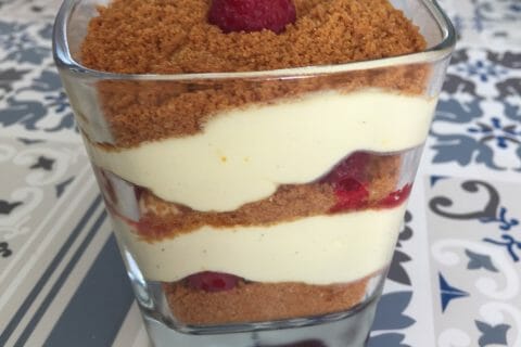 Cliquez pour zoomer ! Tiramisu aux framboises et spéculoos au Thermomix