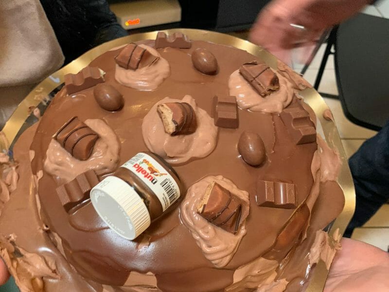 Cliquez pour zoomer ! Layer cake Kinder Bueno Thermomix par manonsohan