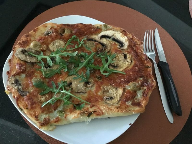 Cliquez pour zoomer ! Pizza blanche aux champignons Thermomix par suzepaul