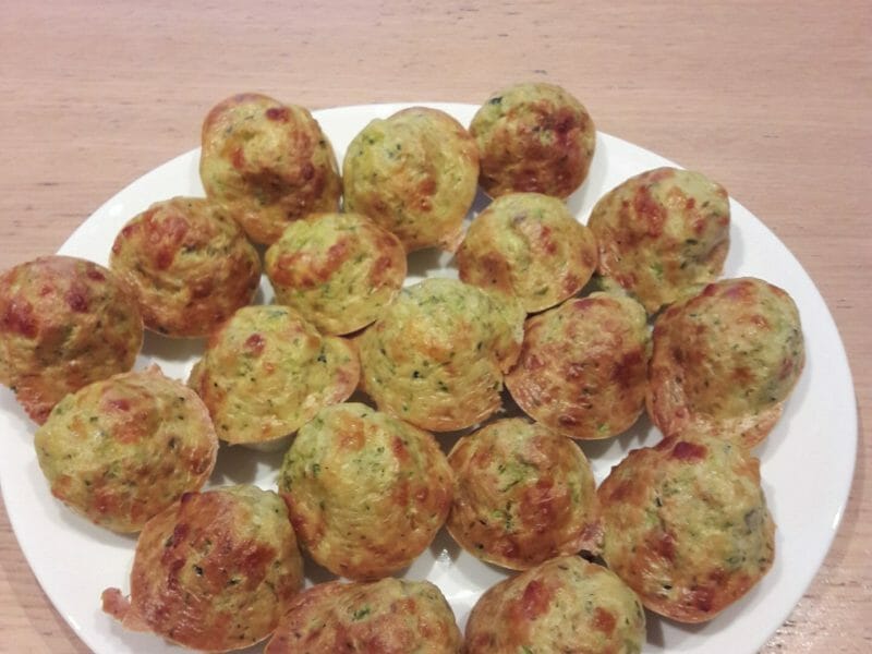 Cliquez pour zoomer ! Bouchées courgettes mozzarella Thermomix par marievianos