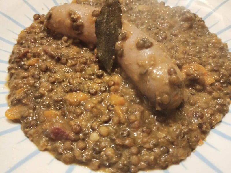 Cliquez pour zoomer ! Lentilles et ses saucisses Thermomix par nancy_9