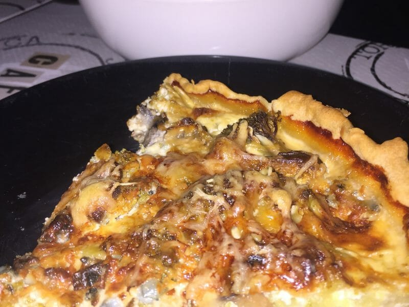 Cliquez pour zoomer ! Tarte aux brocolis et roquefort Thermomix par marion_kidg