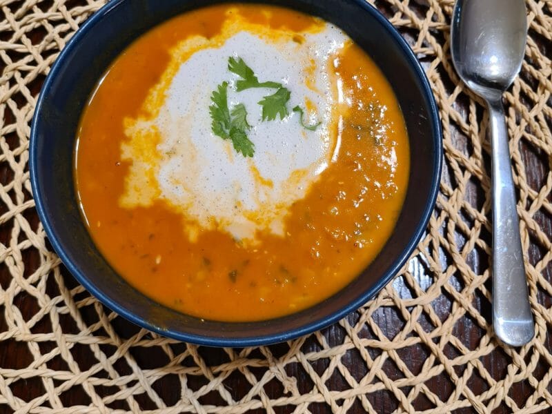 Cliquez pour zoomer ! Soupe de lentilles corail, curry et coco Thermomix par helena.zahia