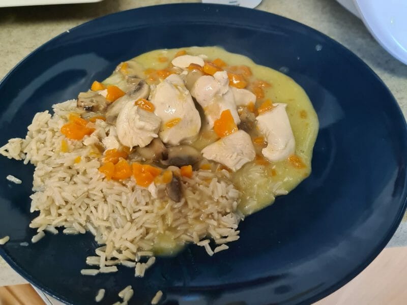 Cliquez pour zoomer ! Blanquette de poulet Thermomix par helena.zahia