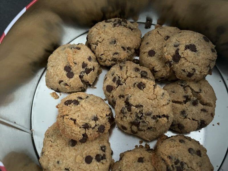 Cliquez pour zoomer ! Cookies au pain rassis et pépites de chocolat Thermomix par pia08