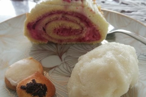 Cliquez pour zoomer ! Bûche de Noël framboises et chocolat blanc Thermomix par val_e