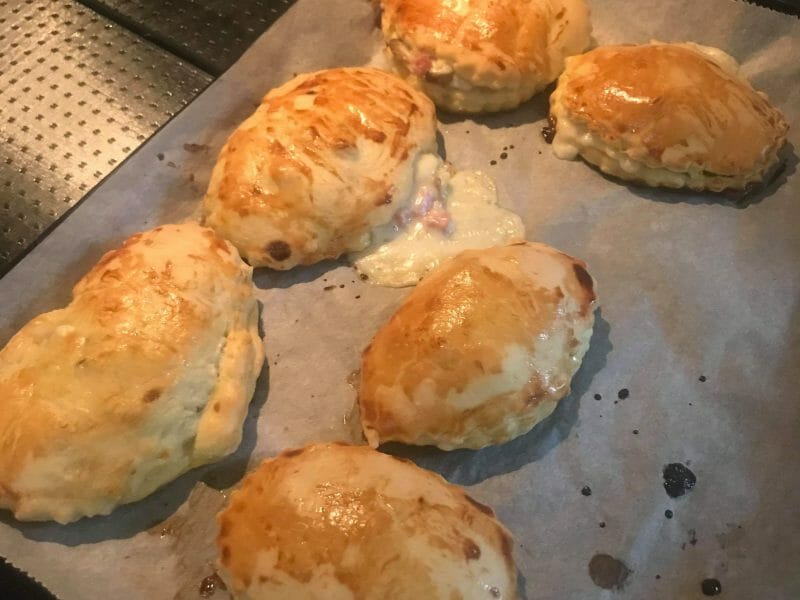 Cliquez pour zoomer ! Friands jambon, champignons et fromage Thermomix par katiac