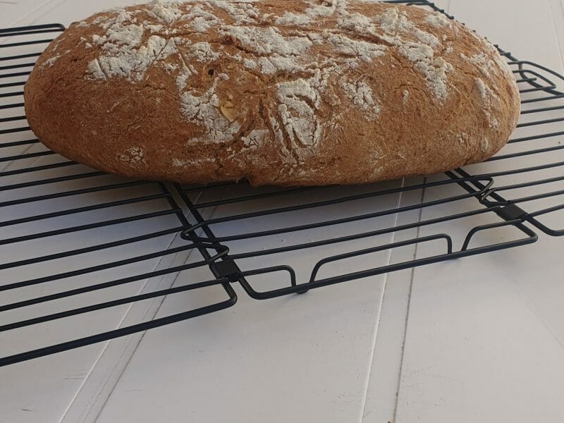 Cliquez pour zoomer ! Pain Cocotte Thermomix par Dani