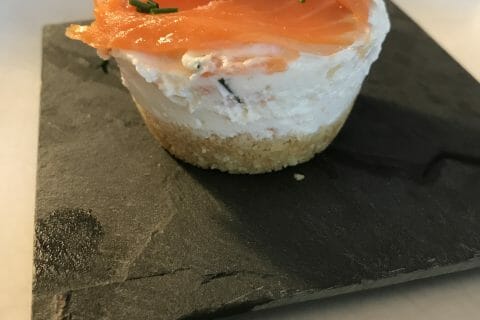 Cliquez pour zoomer ! Cheesecake au saumon sans cuisson Thermomix par nadiac06k
