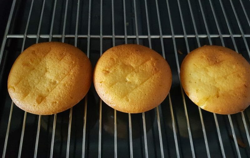 Cliquez pour zoomer ! Fondants au citron, coeur de lemon curd Thermomix par Euqinorev