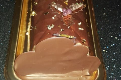 Cliquez pour zoomer ! Bûche Ferrero Rocher Thermomix par agnes_17