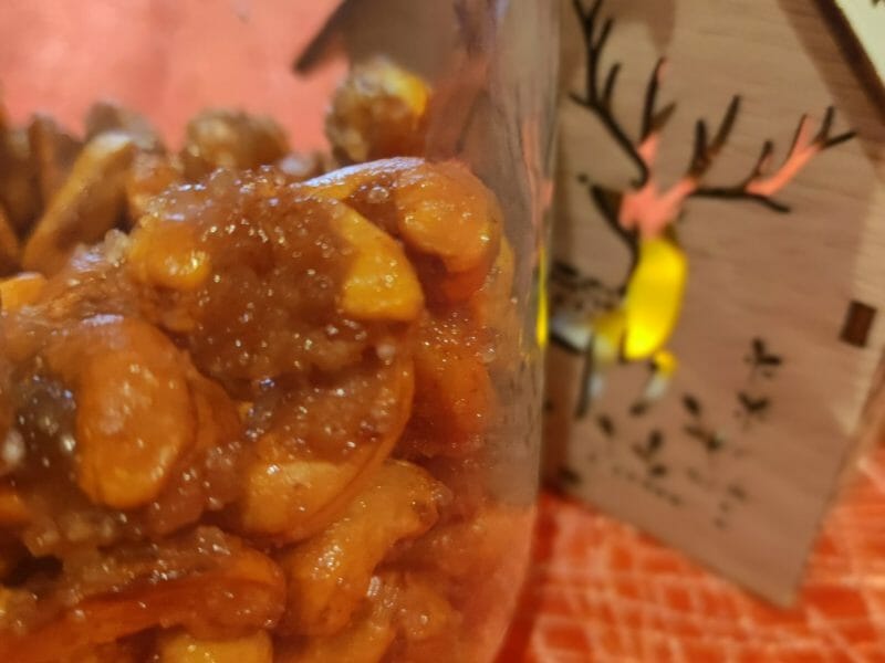 Cliquez pour zoomer ! Amandes grillées à la cannelle et au miel Thermomix par solenn_4