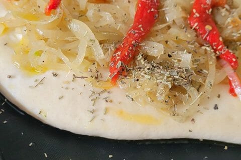 Cliquez pour zoomer ! Focaccia aux oignons Thermomix par Syl Débutante TM6