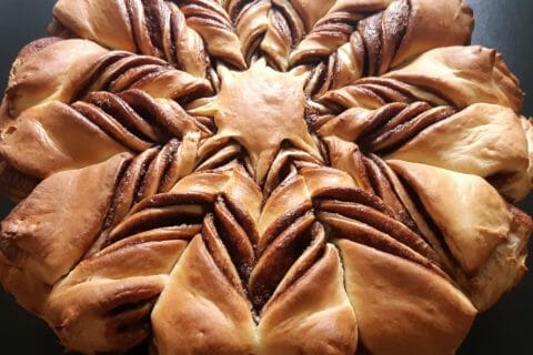 Cliquez pour zoomer ! Brioche étoilée au Nutella Thermomix par myl35