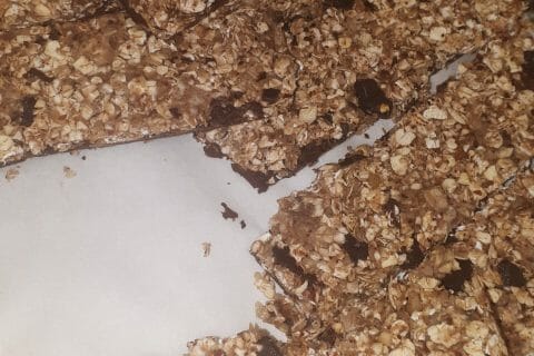 Cliquez pour zoomer ! Barres de céréales à l’avoine, noisettes, banane et chocolat Thermomix par kihm13