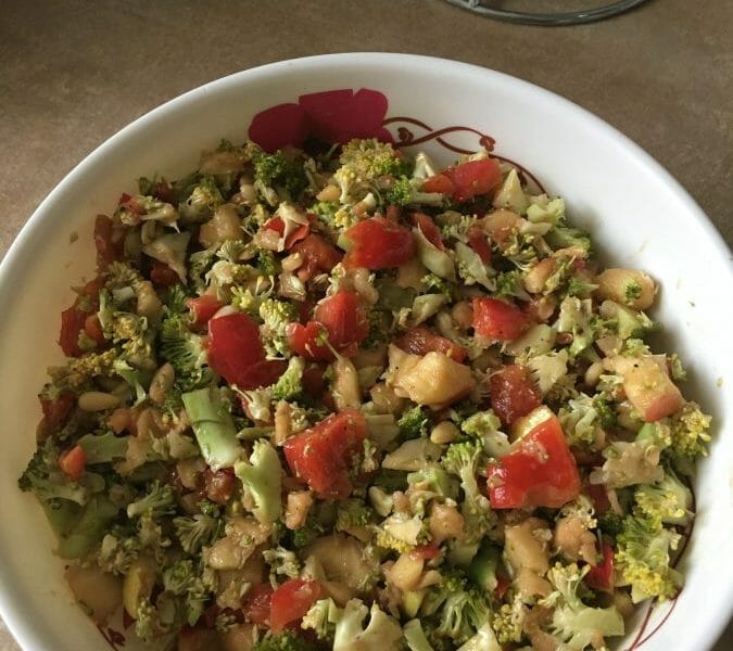 Cliquez pour zoomer ! Salade de brocolis Thermomix par Nadiakiss