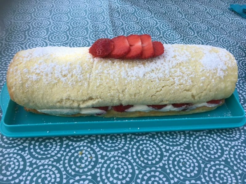 Cliquez pour zoomer ! Fraisier roulé Thermomix par ManueS