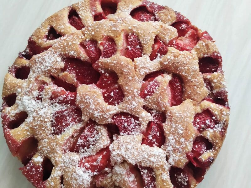 Cliquez pour zoomer ! Gâteau aux fraises Thermomix par Lucie45