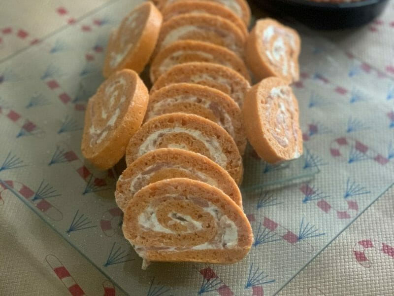 Cliquez pour zoomer ! Roulé à la tomate, saumon et fromage Thermomix par kaissaliya3