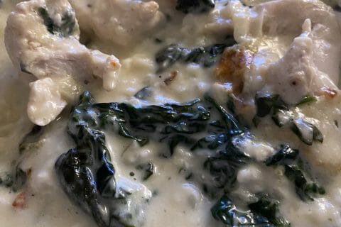 Cliquez pour zoomer ! Poulet à la crème et aux oignons Thermomix par chloe_51