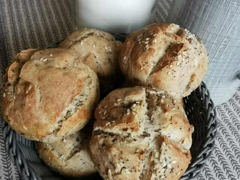 Cliquez pour zoomer ! Petits pains aux céréales Thermomix par Angélique