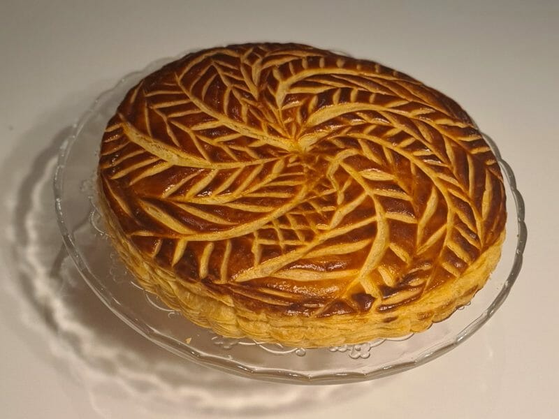 Cliquez pour zoomer ! Galette des rois à la frangipane Thermomix par vivizou